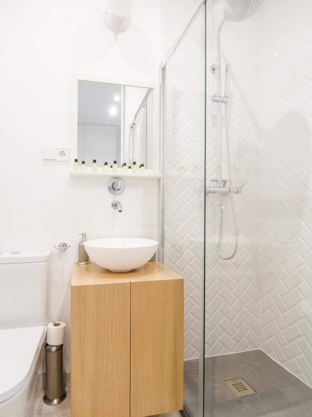 Minty Stay - Valverde Madrid Ngoại thất bức ảnh